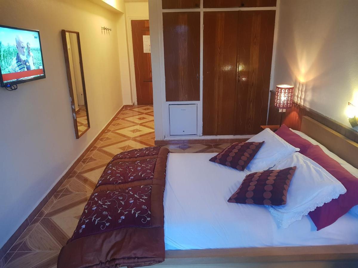 Hotel El Hayat Batna Extérieur photo