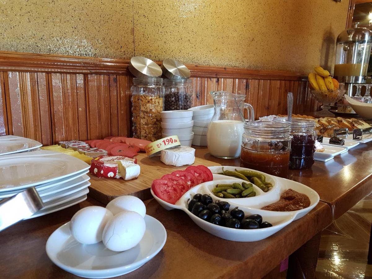Hotel El Hayat Batna Extérieur photo