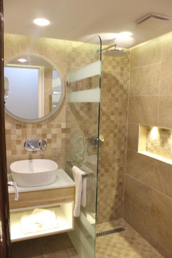 Hotel El Hayat Batna Extérieur photo